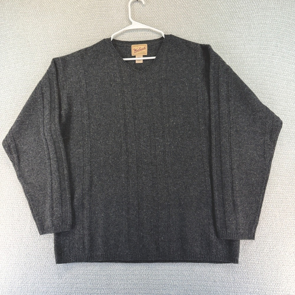Vintage Woolrich Sweater Mens Large Charcoal Gray 100% Lambswool V-Neck Pullover